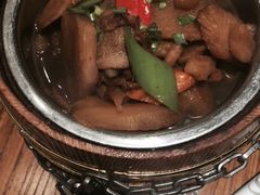 -苹果树下艺术餐厅(宋庄店)