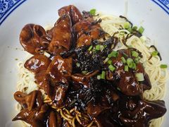 -沪西老弄堂面馆(定西路店)