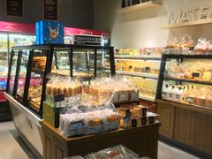 面包甜点陈列柜-麦的多生日蛋糕(花满庭店)