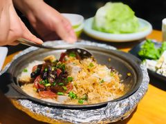 腊肠煲仔饭-洪氏嗨捞·广东猪肚鸡·椰子鸡火锅(西咸万象城店)