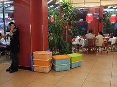 -刘姐啤酒鱼民族演艺餐厅(西街总店)