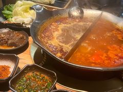 -湊湊火锅·茶憩(杭州湖滨银泰in77店)