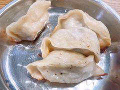 -黄阿姨锅贴大王(万航渡路店)