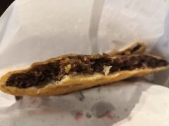牛肉盒子-方中山胡辣汤(西安高新区店)