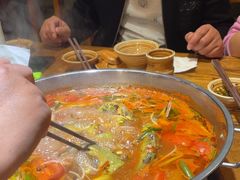 -亮欢寨酸汤鱼(沙冲路店)