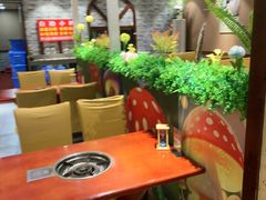-菌之家·专业纯野生菌火锅·特色炒菌