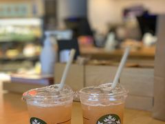 -星巴克(东莞常平富盈广场店)