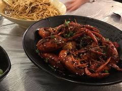 -巴厘龙虾·榜首油焖大虾(洞庭·艺术洋房店)