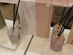 -名创优品(广东东莞东城万达2店)