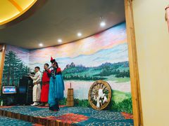 -白鹿苑蒙餐(鄂温克宾馆店)