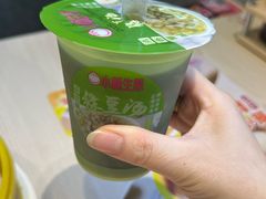 -小杨生煎(金山百联购物中心3楼店)
