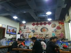 大堂-炮爷东北铁锅炖(棠安路店)
