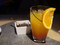 -穹六人间 people 6(岳阳路店)