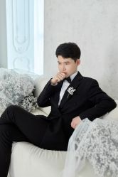 -至臻微拉婚纱摄影