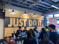 -NIKE上海青浦优选体验店