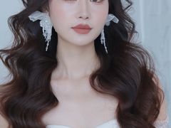 -金夫人化妆摄影职业培训学校