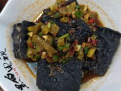 -黑白电视长沙小吃(美林M·LIVE天地东座店)