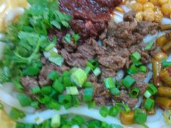 -吴佳拌米粉(川大店)