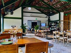 -喜洲吧·江畔老船厂·庭院餐厅(喜临院店)