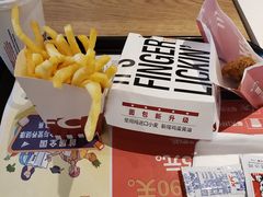 -肯德基(中纬店)