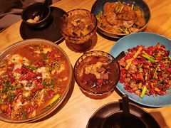 -十三式重庆江湖菜(金茂览秀城店)
