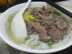 -华威达牛庄(黄埔大道西店)