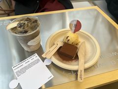 -HUGS coffee(东区店)