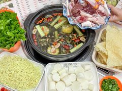 -张大厨鸡煲王·小龙虾·16年老字号(新圳东路店)