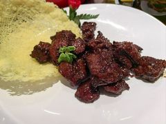 蜜汁黑椒牛肉粒-上海1号私藏菜(静安店)