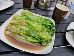 -洲心明记烧肉大粥