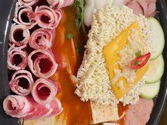 -七楽·韩式欢聚餐厅 치르치르(龙泉驿万达店)