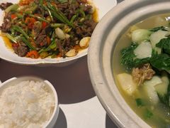 -香山湖家家宴(中山陵店)
