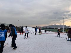 -华彬猛犸滑雪场