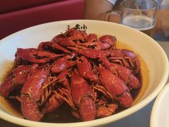 -龙巢盱眙龙虾·牛蛙·烧烤宵夜(八卦岭店)