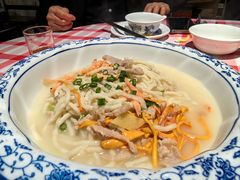 -龙桥私厨·姜花菊花过桥鱼·顺德菜(容桂店)