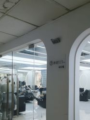 点击看大图 -赤道 Hair Salon