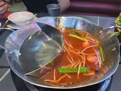 -由衷贵州酸汤牛肉火锅(新桥店)