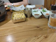 -青瓦餐厅·生鱼片·韩园烤肉(西塔店)