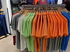 -UNDER ARMOUR(新燕莎奥莱店)