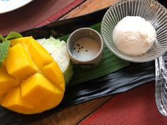 -Phensiri Thai Restaurant