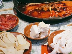 -鸿姐老火锅(花园路店)