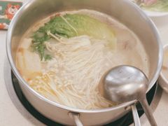 -煲王粤菜餐厅(中侨中心店)