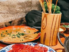 -周小明火锅(黑金冠社区店)