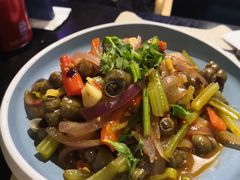 -撸啊撸铁签小肉(车站南路店)