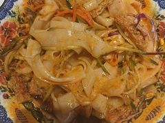 -西域胡氏大盘鸡(新华胡杨风店)