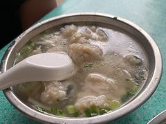 鱼汤-依云煎包店