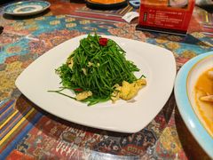 -乡村馕坑肉·烧烤·新疆菜·本地人更爱吃(阿勒泰首店)