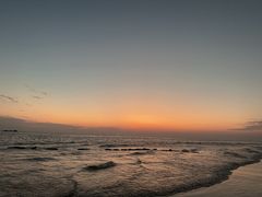 -侨港海滩
