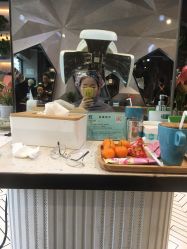 -PE SALON