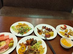 -泉城欧乐堡戏水湾艺术养生温泉